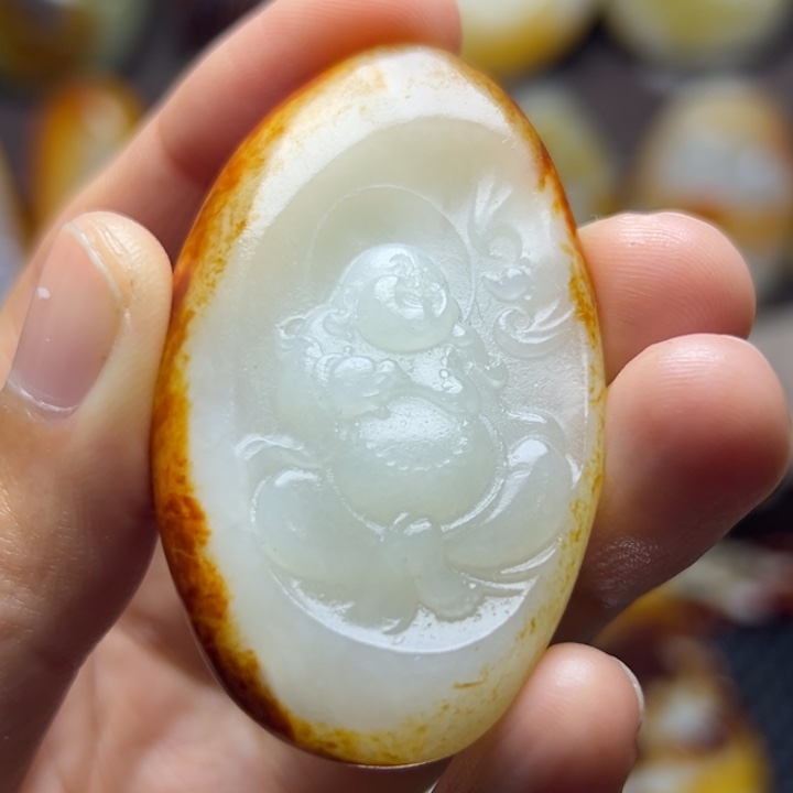 和田玉未镶嵌颈饰