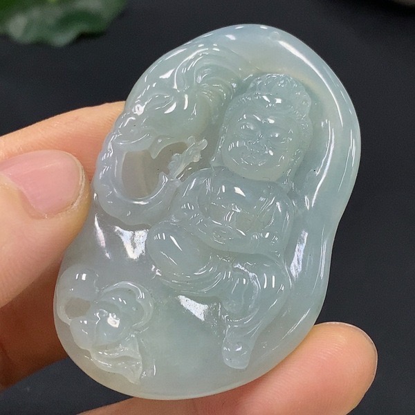 F34-天然A货翡翠-宝宝观音