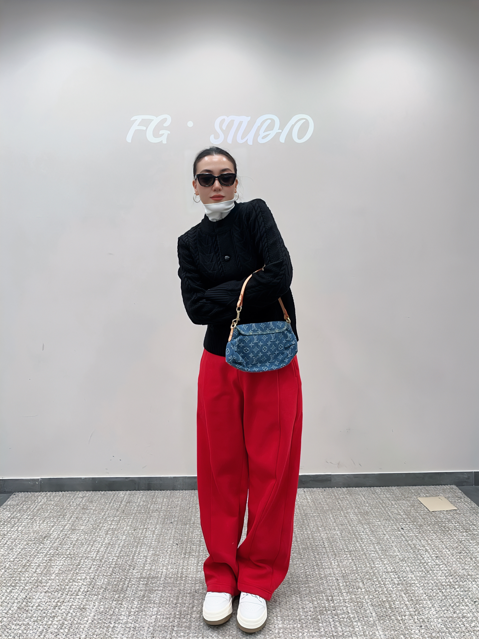 FG·STUDIO 红色薄绒卫裤