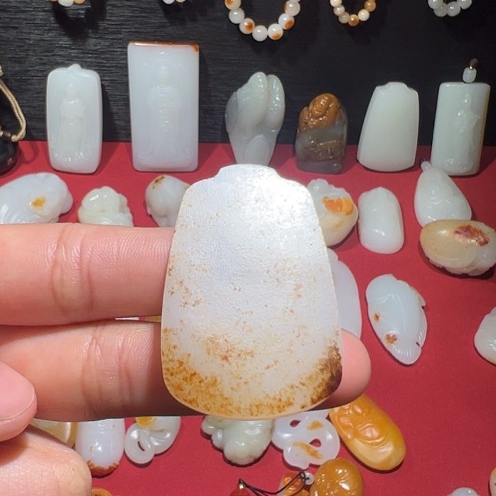 和田玉挂件未镶嵌笑***、