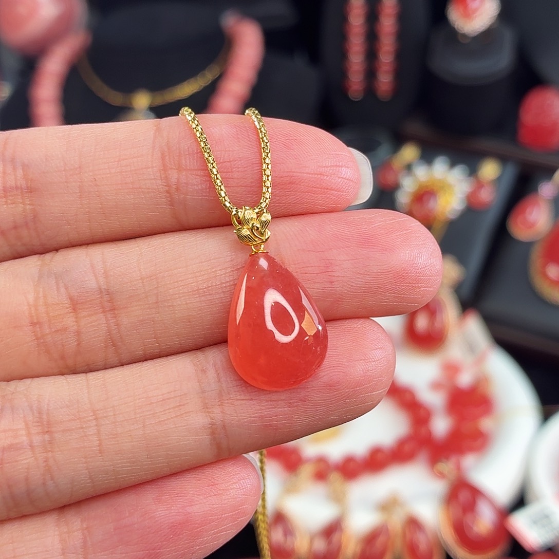 菱锰矿（红纹石）18K金镶嵌吊坠(不含链)福利款