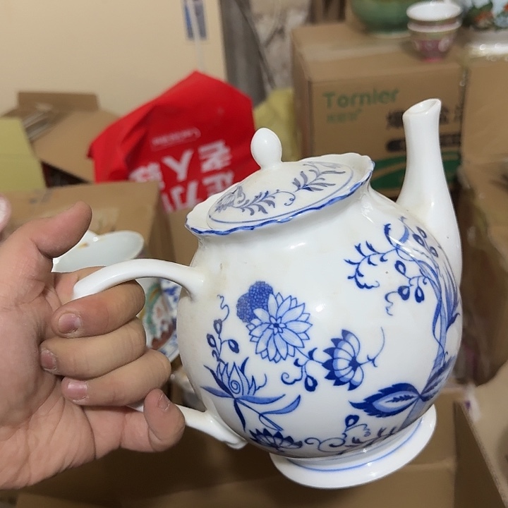 茶盏陶瓷盘子啥都有