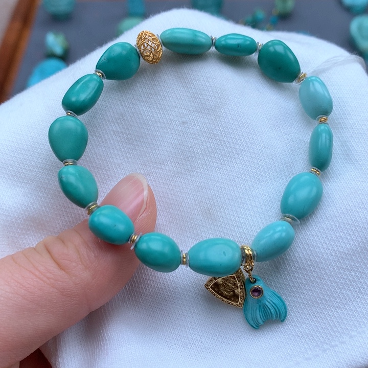 绿松石绿松石配饰18K金镶嵌