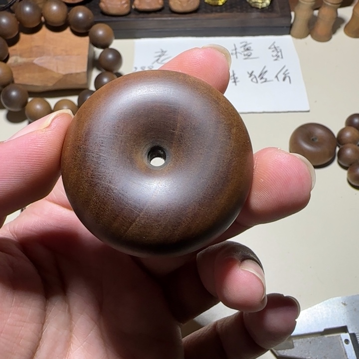 檀香木老山檀香5×2黑肉面包圈奶甜瑕疵