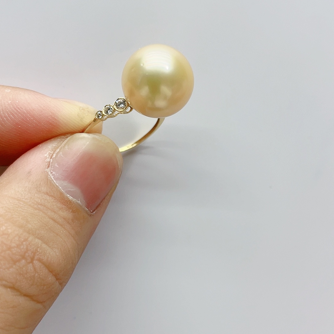海水珍珠戒指18K金镶嵌