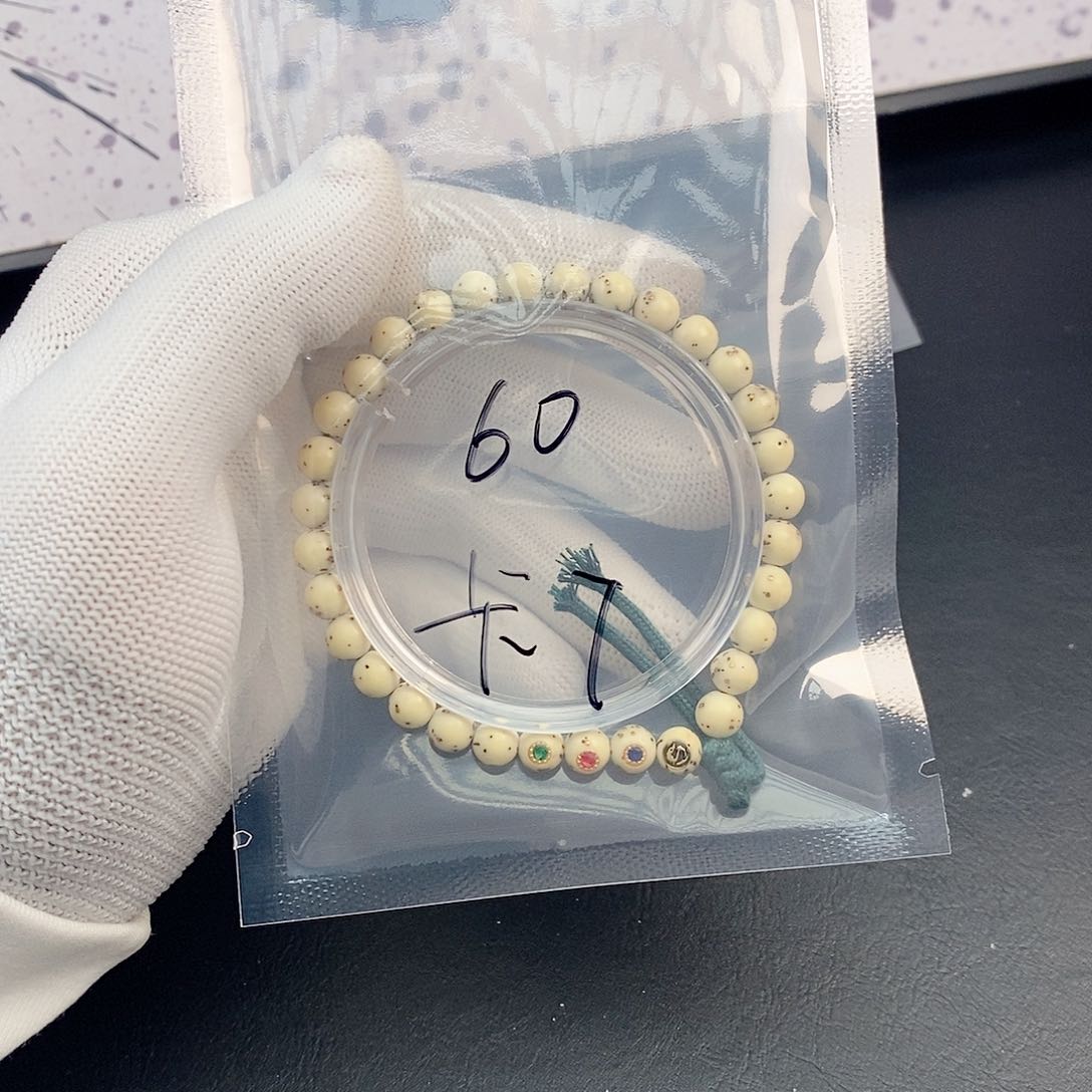 吊坠星月菩提星爸爸