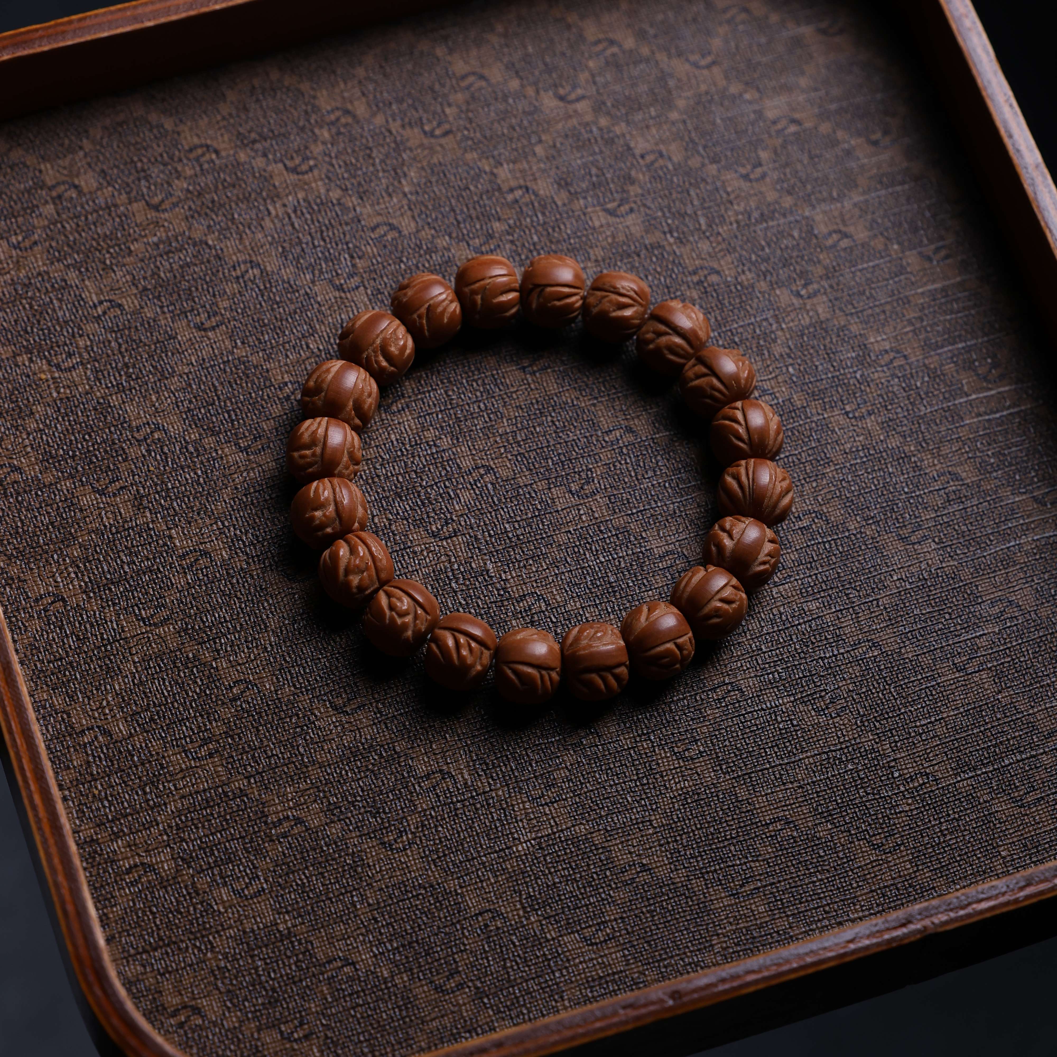 【天和祥】龙纹桃核 13mm左右 0133