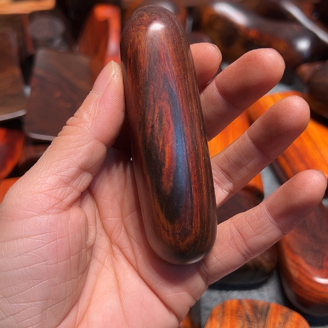 交趾黄檀（大红酸枝）罗*哥