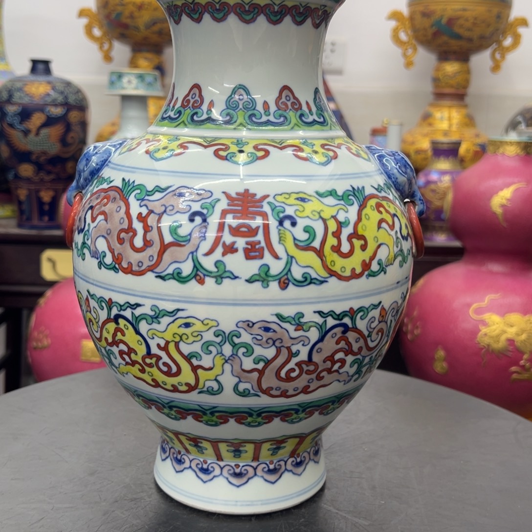 精美陶瓷摆件立件