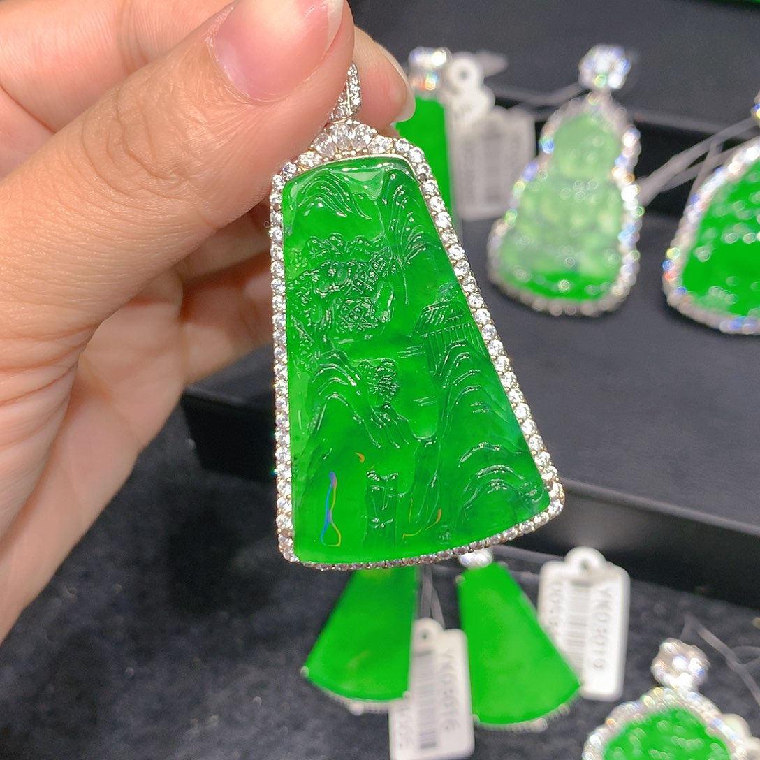 颈饰银S925镶嵌翡翠008552