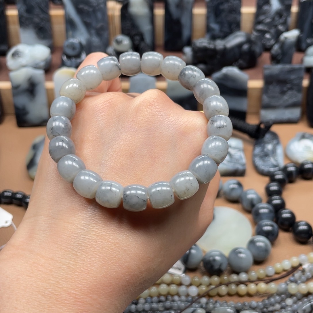 和田玉手链未镶嵌