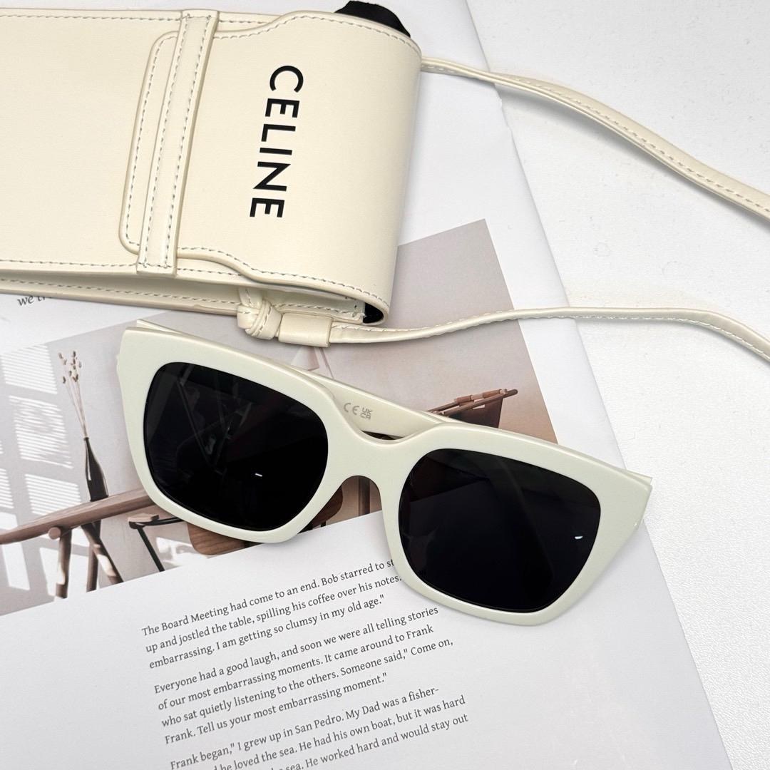 95新 Celine/思琳 Celine 白色 方框墨镜/646925352