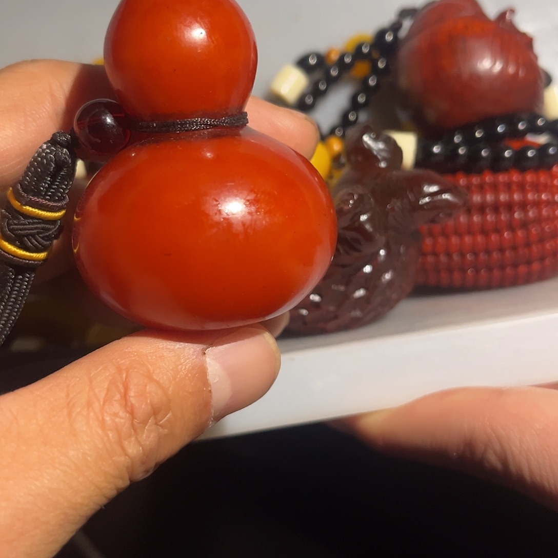 蜜蜡颈饰未镶嵌姐姐姐姐斤斤计较