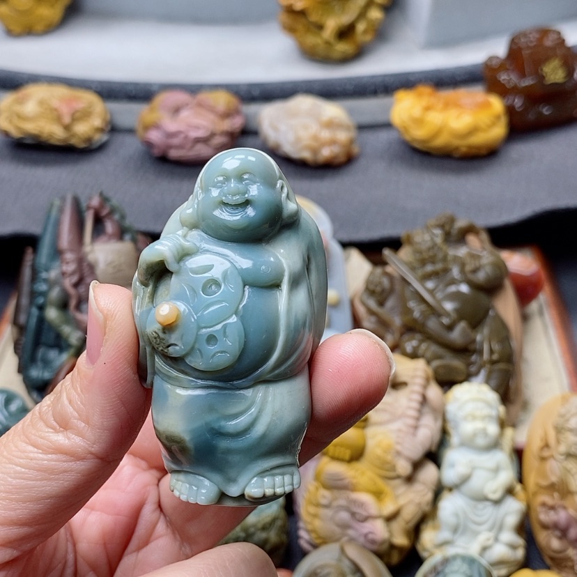 【闪购商品】定制石英质玉吊坠未镶嵌