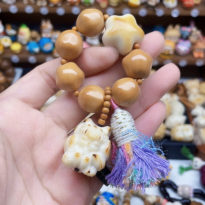 白玉菩提吊坠星星猴头手捻