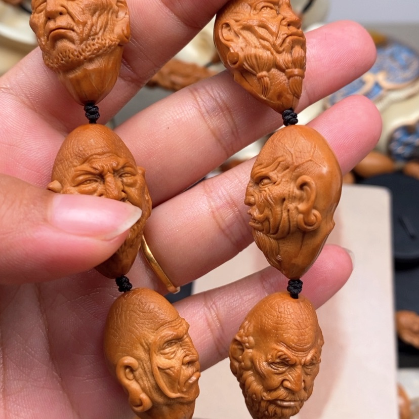 【闪购商品】橄榄核吊坠橄榄手工雕刻工艺