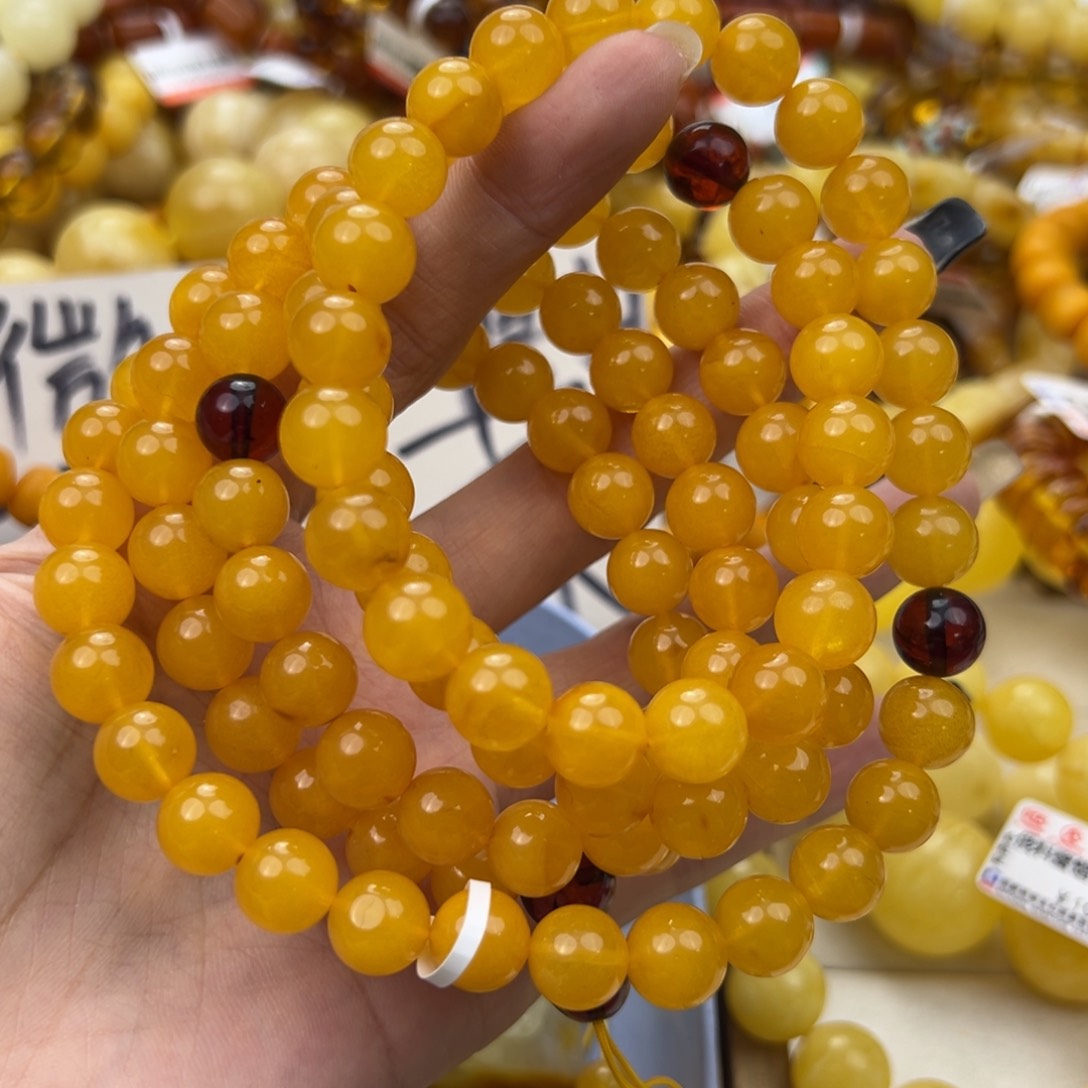 琥珀珠宝奇石未镶嵌