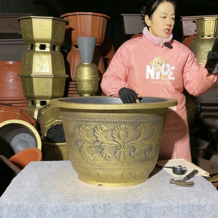 圆盆古铜六零一个