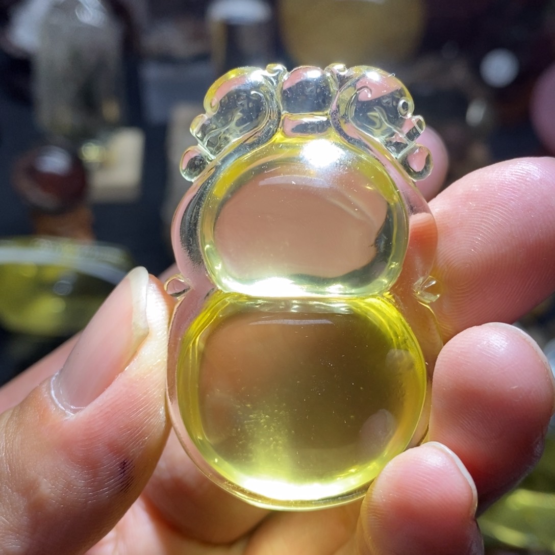 水晶原石摆件手把未镶嵌