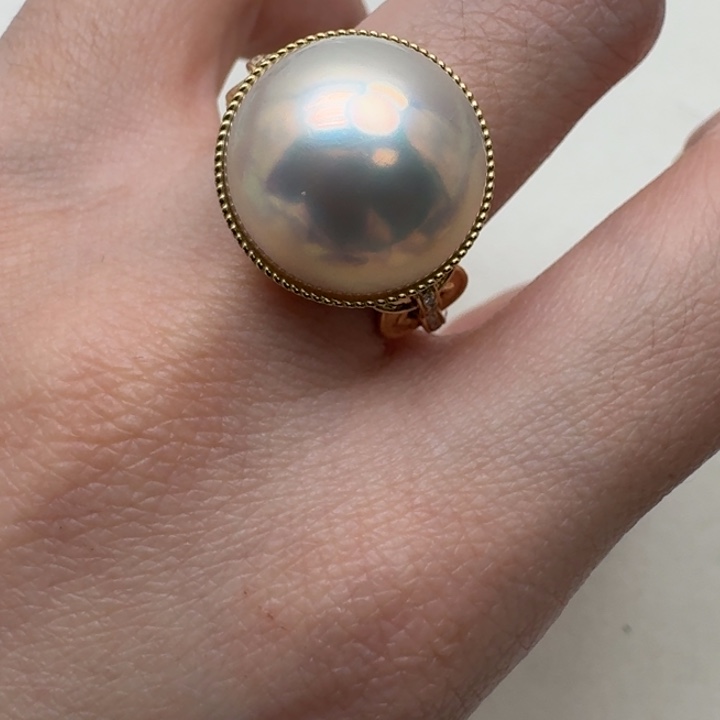 拼合珍珠（马贝珠）戒圈18K金镶嵌