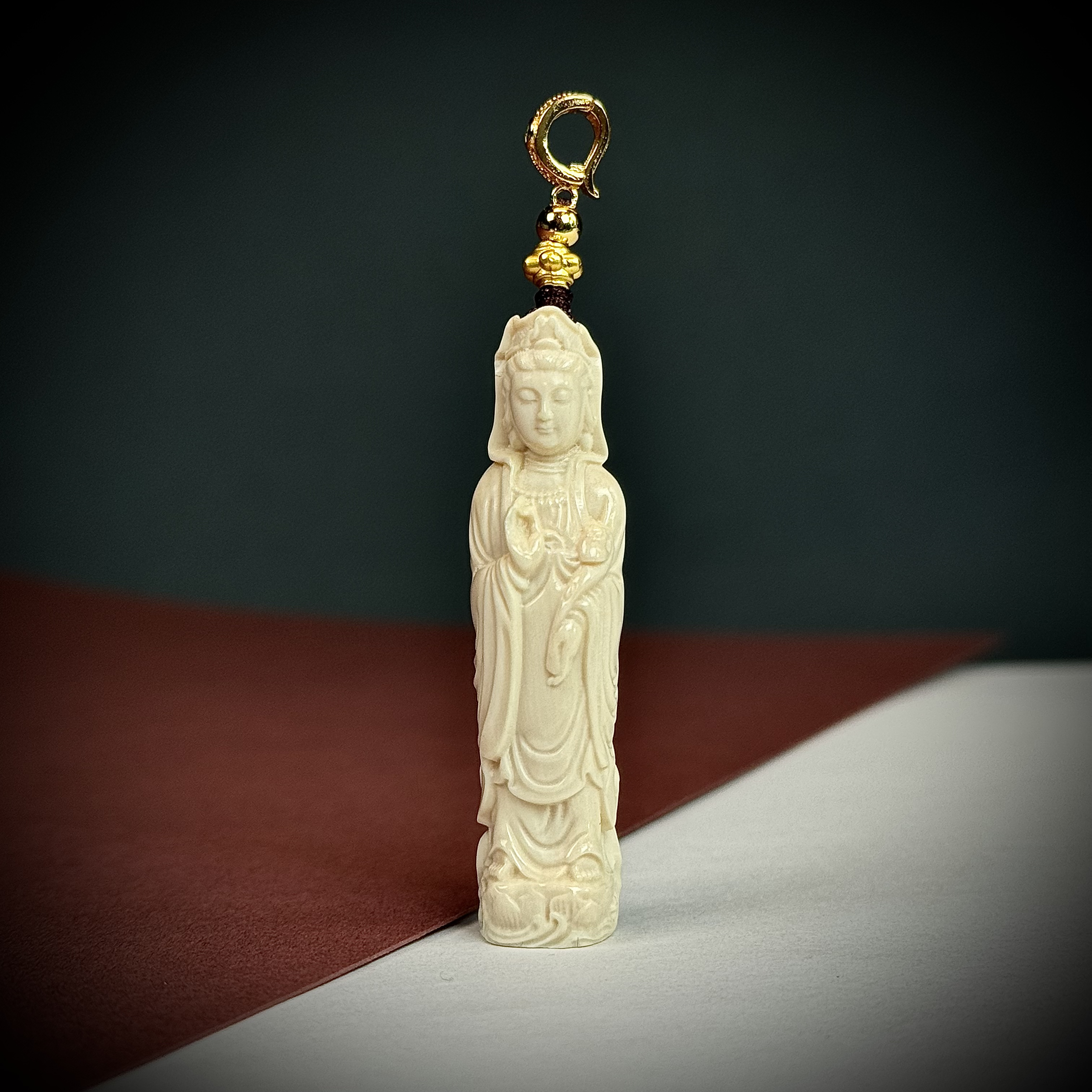 H14-93天然猛犸 雕刻观音吊坠约13*52mm支持鉴定假一罚十