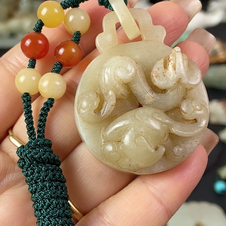 和田玉（糖玉）挂件未镶嵌