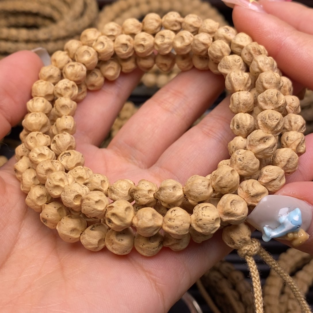 柏香籽/百香籽吊坠我****蛋