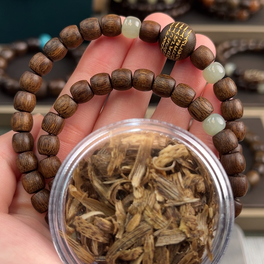 沉香沉香碎屑7mm富森红土沉水级