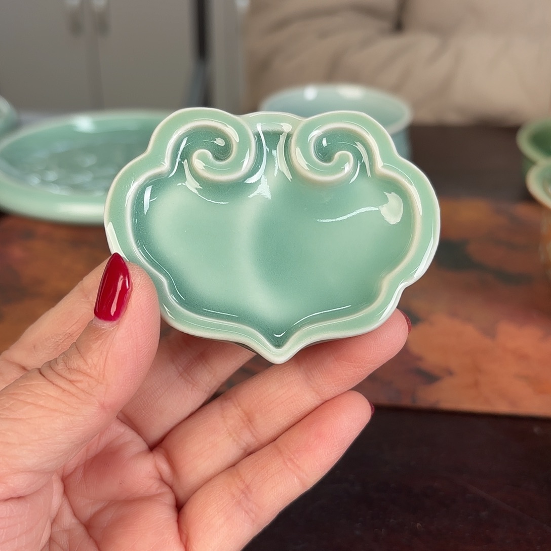 龙泉云间青瓷小米茶器