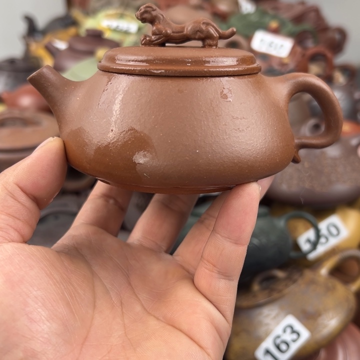 紫砂茶壶紫砂壶底部花泥