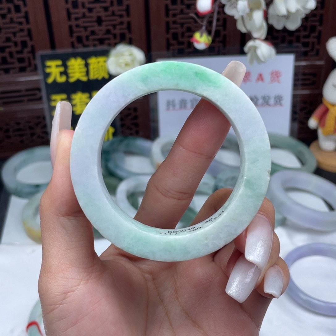 定制翡翠未镶嵌翡翠A货