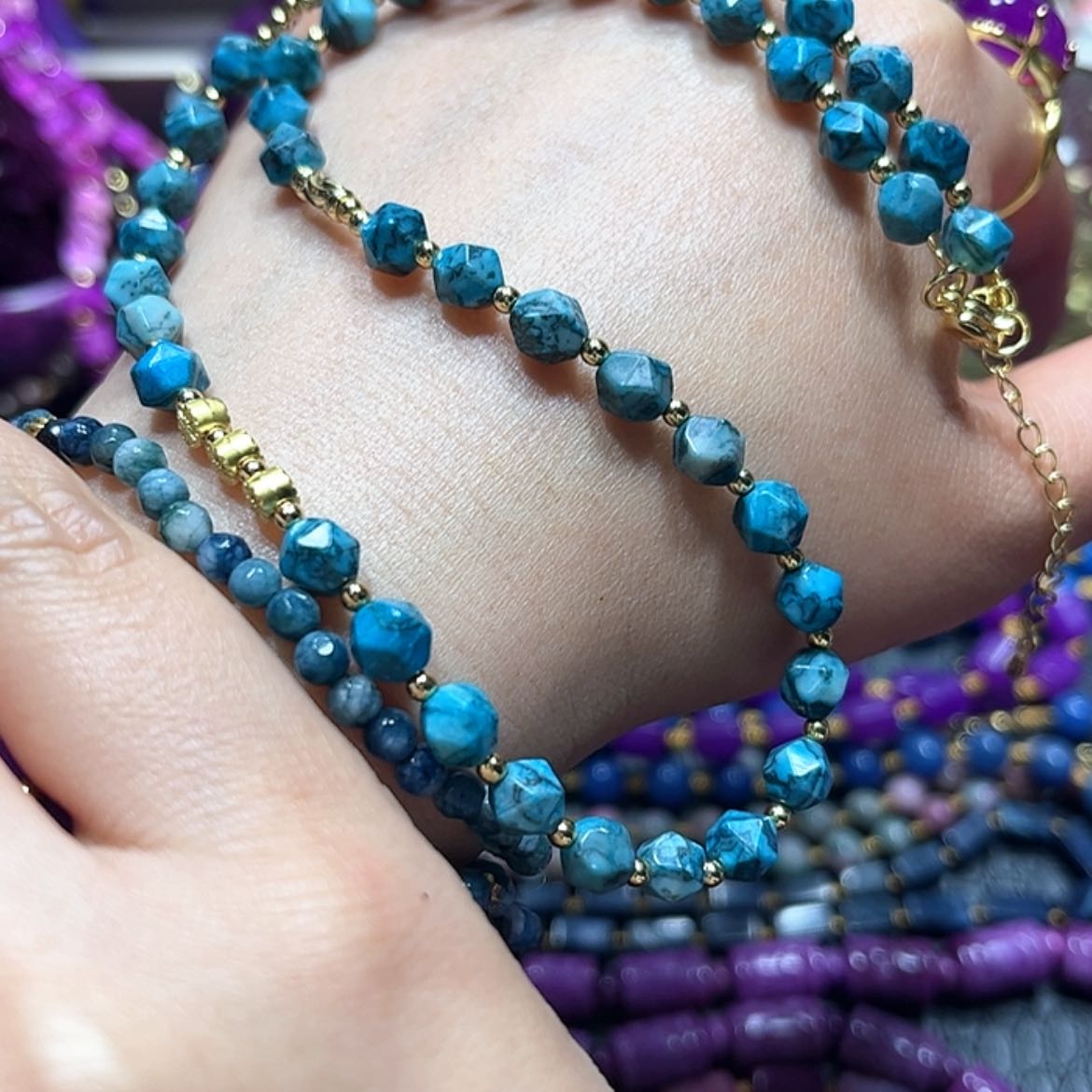 【闪购商品】琉璃配饰舒具石老油料15蓝丝绒切面玉华锁骨链卡6