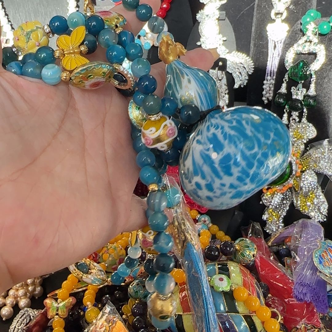 嫣***然大理石铁合金项链