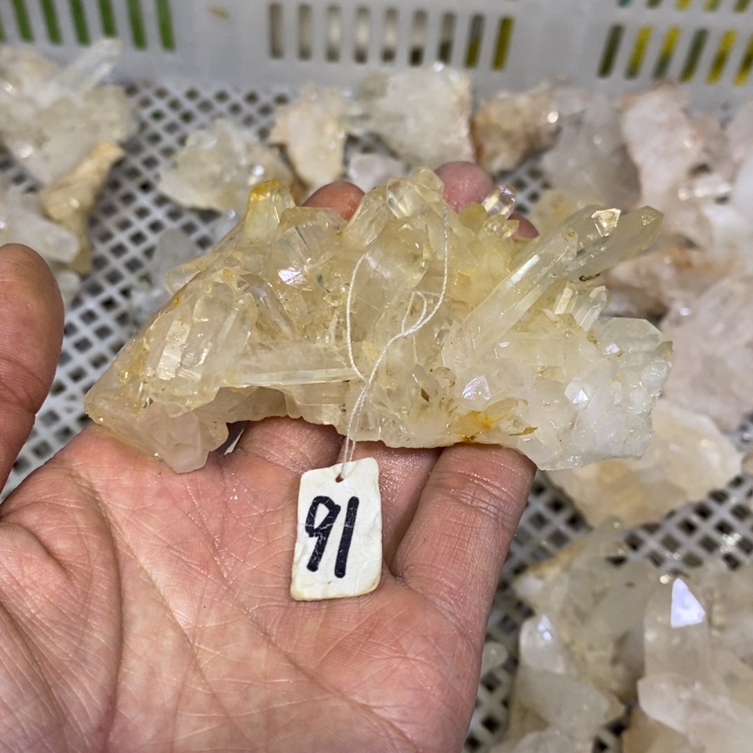 水晶原石摆件未镶嵌水晶