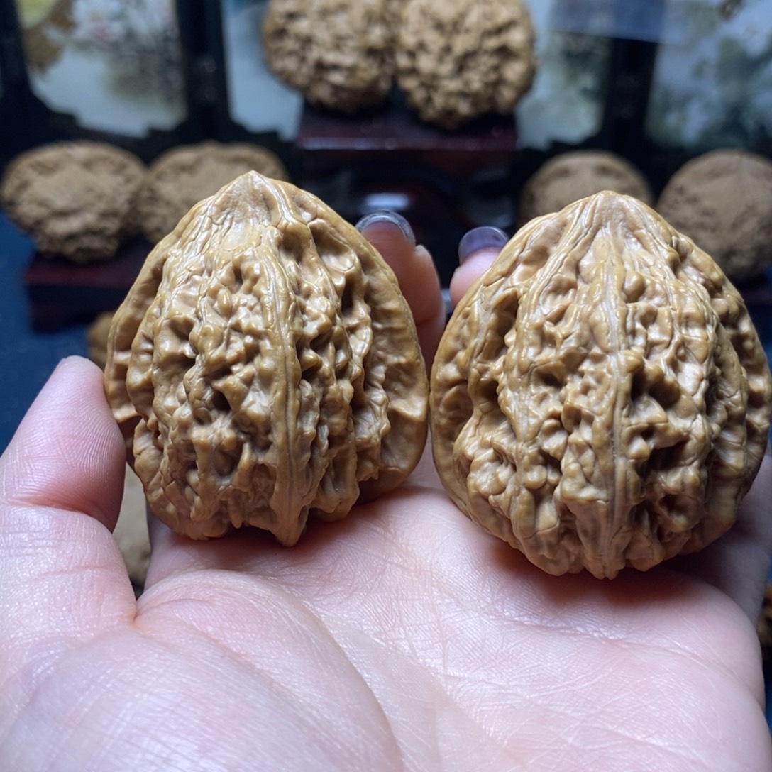 文玩核桃吊坠粗筋41尺07