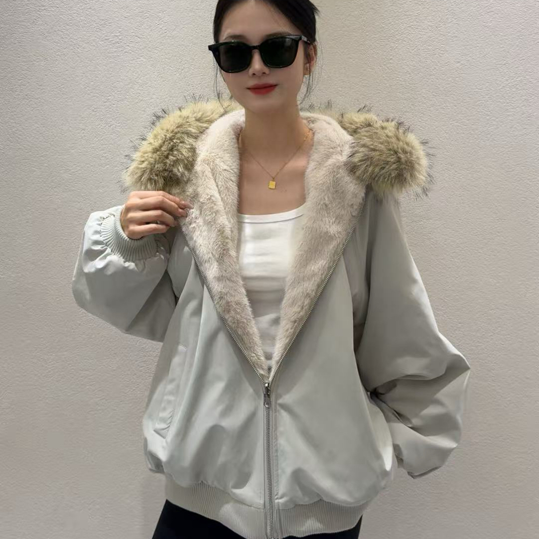 新疆包邮【9557】连帽加绒派克服-衣长65