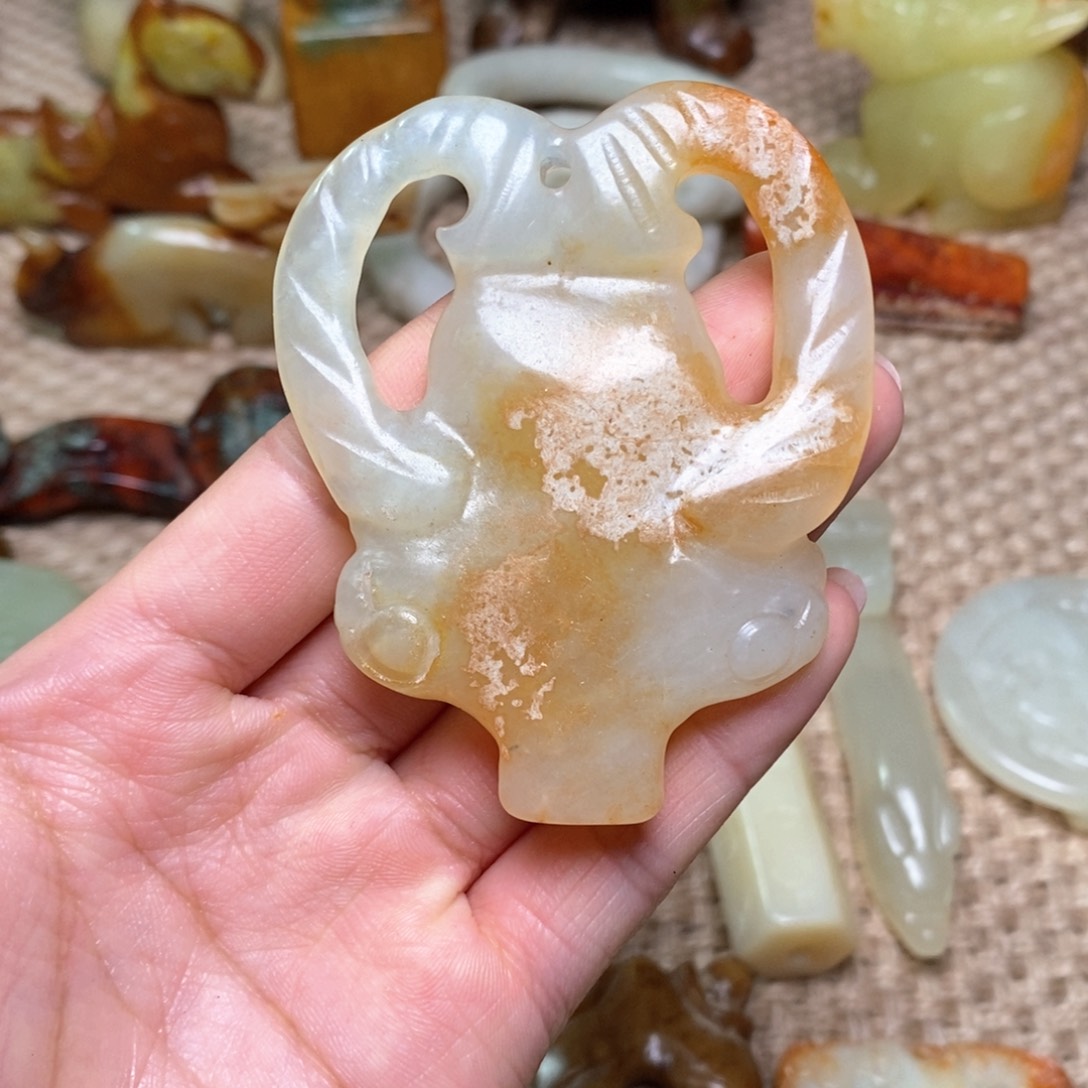 白玉菩提吊坠白玉菩提白玉菩提摆件