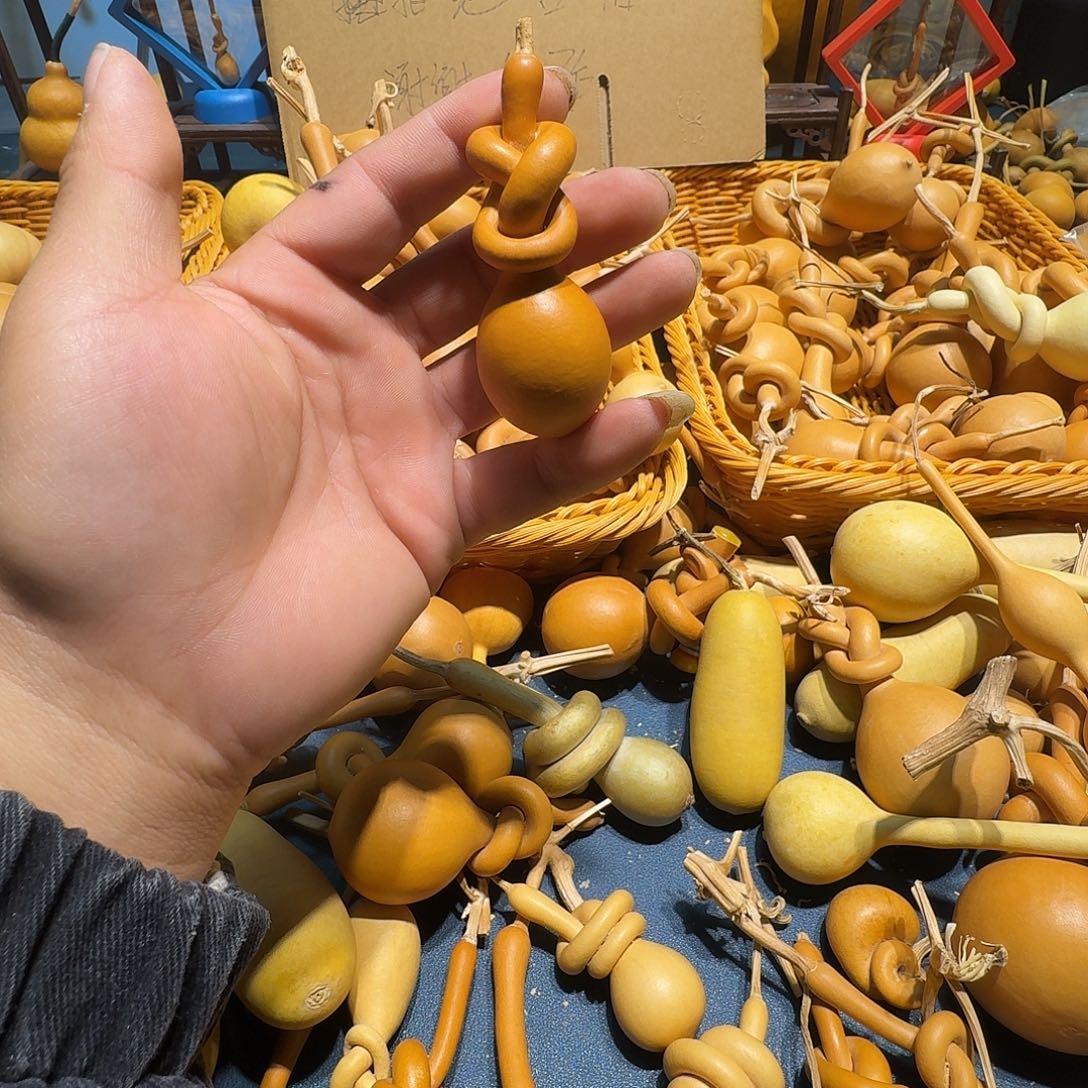 ʕ***ʔ葫芦等农作物生长旺盛时