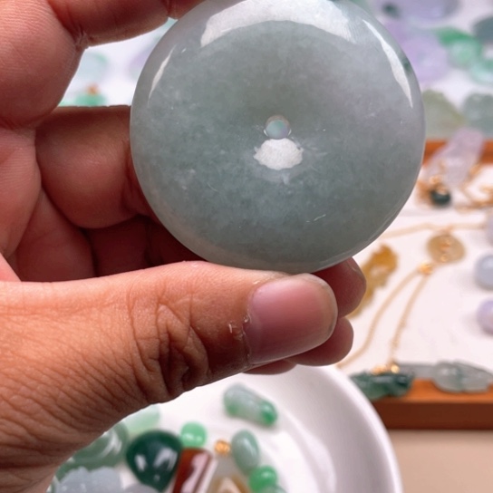 翡翠未镶嵌颈饰翡翠平安扣