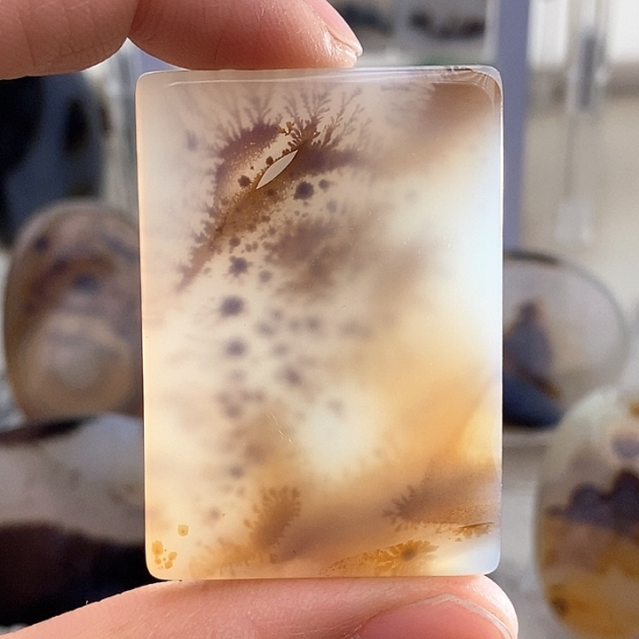 玛瑙/玉髓颈饰未镶嵌