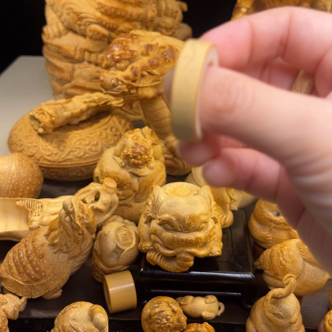 竹我****。竹根的雕刻艺术