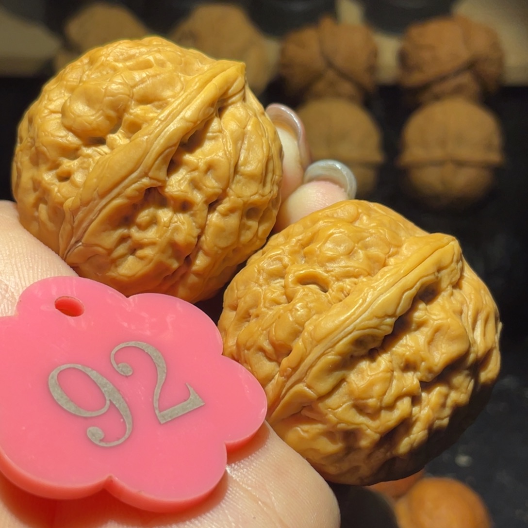 一****疙瘩包36尺寸核桃