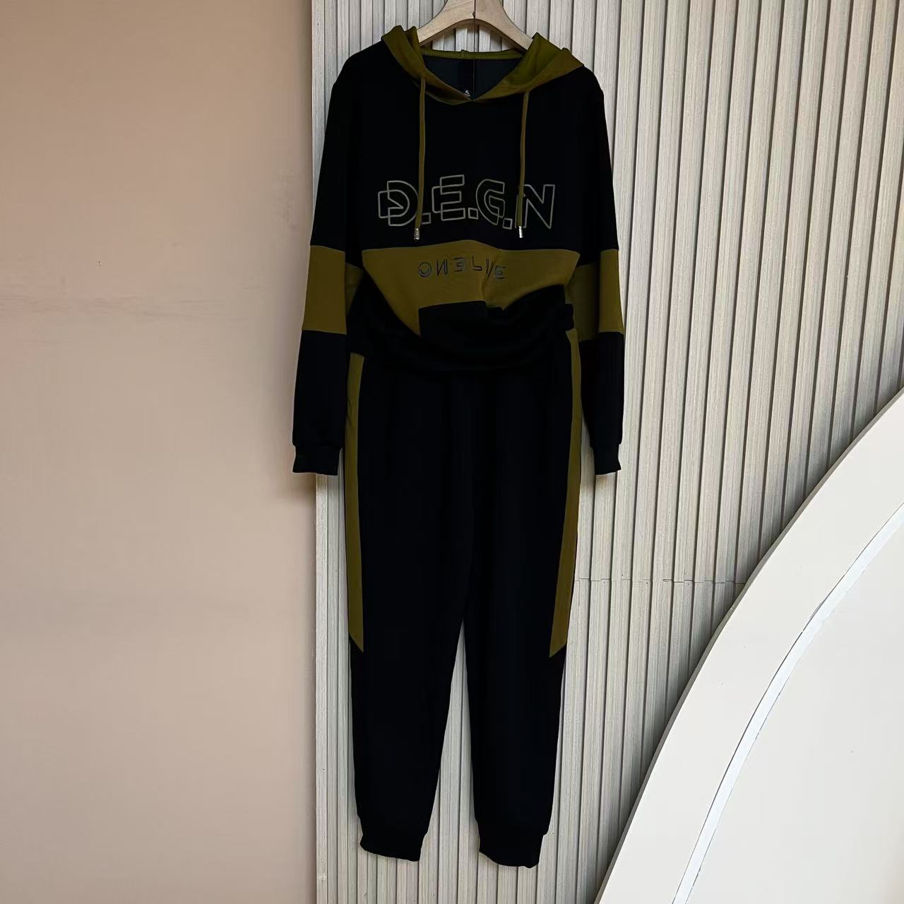 新品女装显瘦百搭韩版时尚休闲运动套装635