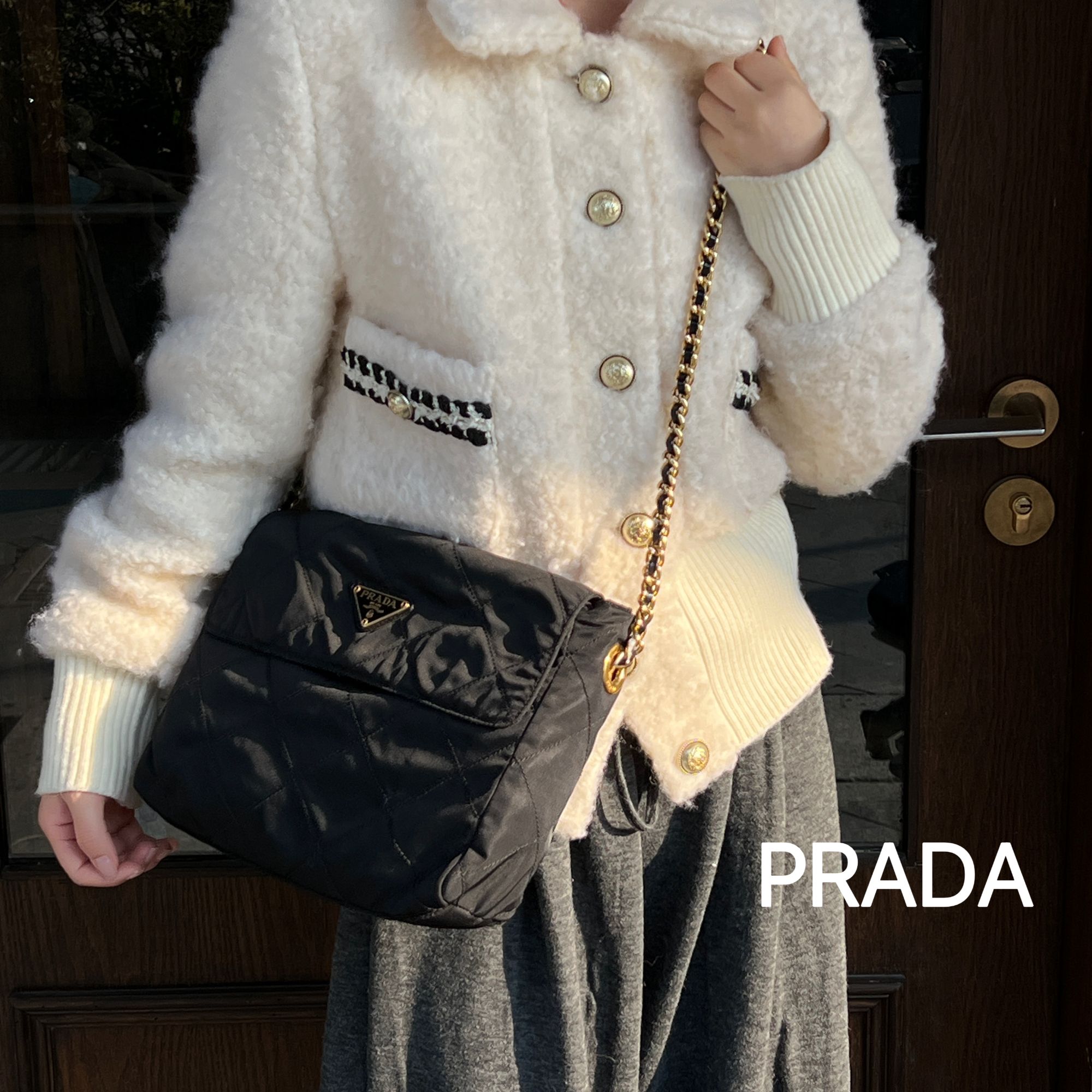 95新 Prada/普拉达 A2202单肩斜跨降落伞包包95新/代卖服务