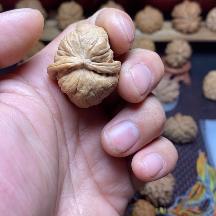 ****饭文玩核桃把件文玩