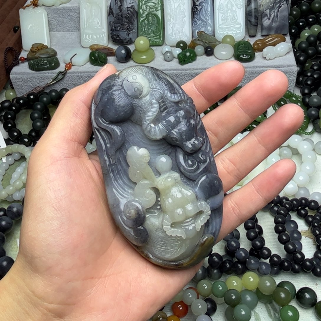 和田玉（子料）未镶嵌挂件