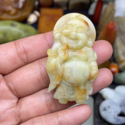 蛇纹石玉未镶嵌颈饰6