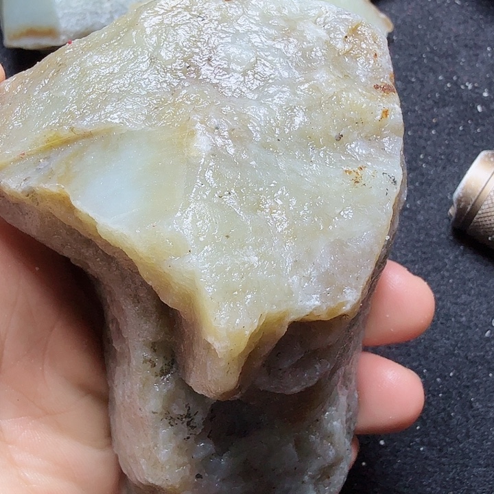 和田玉（糖玉）未镶嵌珠宝半成品