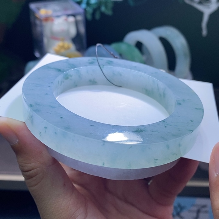 未镶嵌翡翠定制翡翠