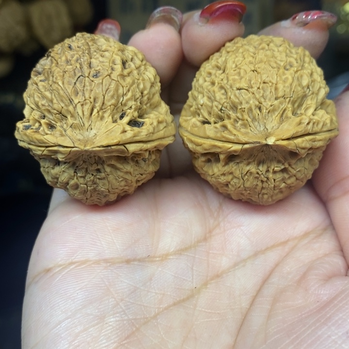 吊坠文玩核桃27粗筋铁罗汉微瑕